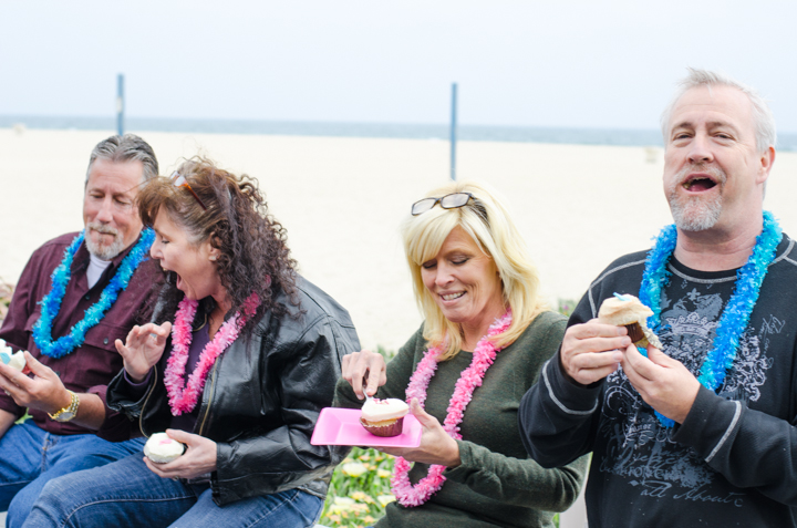 gender reveal photographer - Kincannon Photography